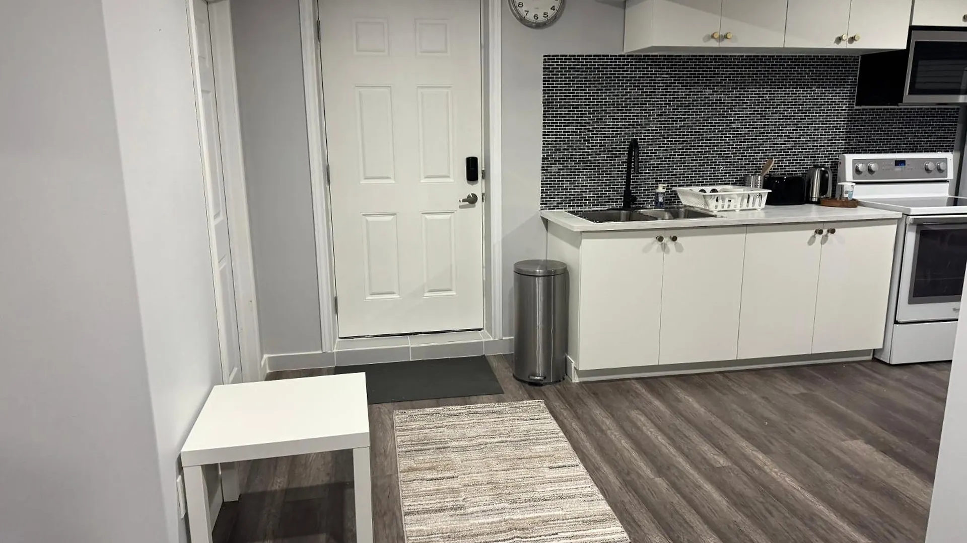 Apartment Cozy Heaven Near Anthony Handy Basement Suite Edmonton